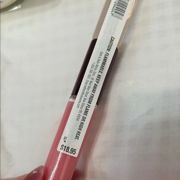 Bath & Body Works Thousand Wishes - Picture 2 of 6